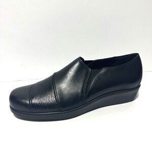 SAS Womens Nora Slip On Loafer Black Size 8.5 Narrow